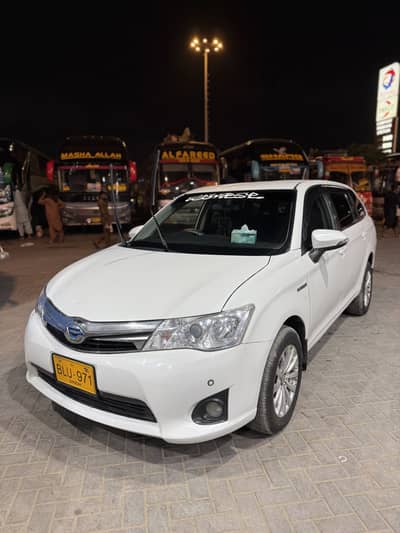 Toyota Corolla Fielder 2014