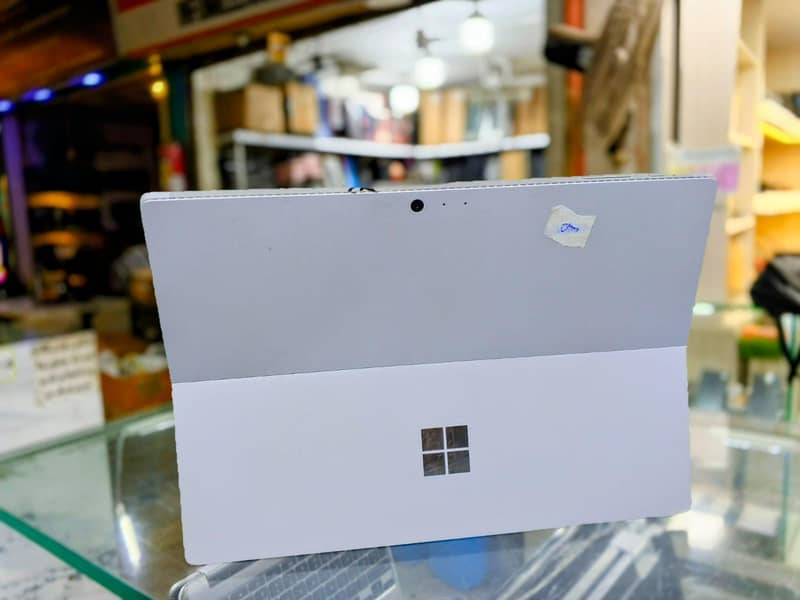Microsoft Surface Prro 4 1