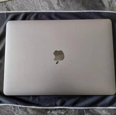 MacBook Pro 2017 touchbar