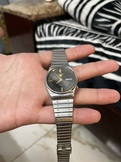 Seiko 5 automatic 100% orignal watch