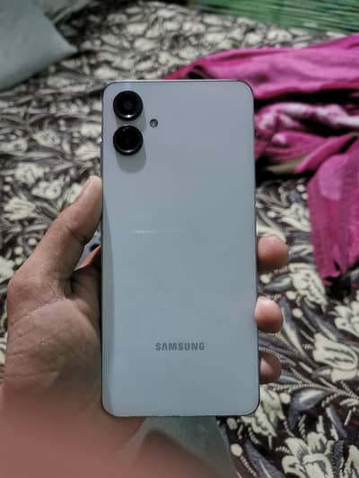 Samsung Mobile A06