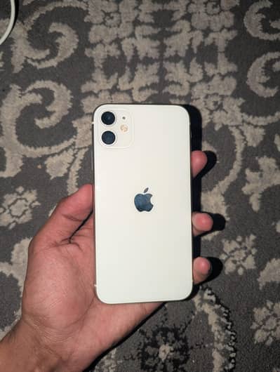 Apple iPhone 11 factory unlock with box original cable
