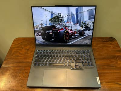 lenovolegionpro 5 highend gaming & renderinglaptop rtx4070 ryzen7HX