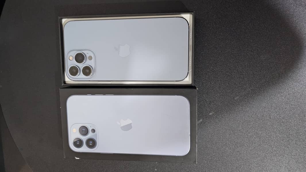 Apple iPhone 13 Pro Max 0