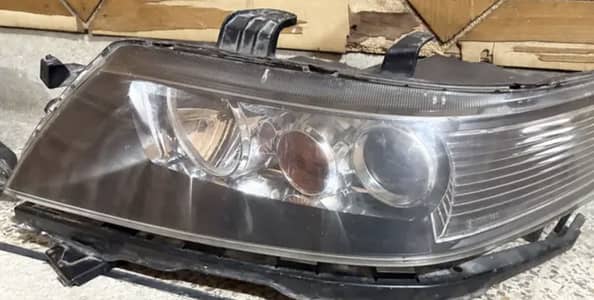 Honda accord front  left side headlight