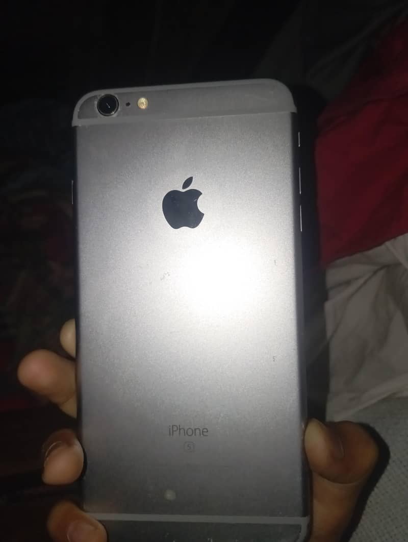 Apple iPhone 6S Plus 1
