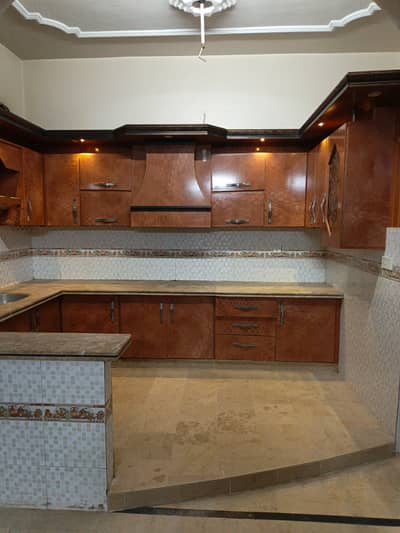 120 sq yards beutyfull portion for rent in malik society