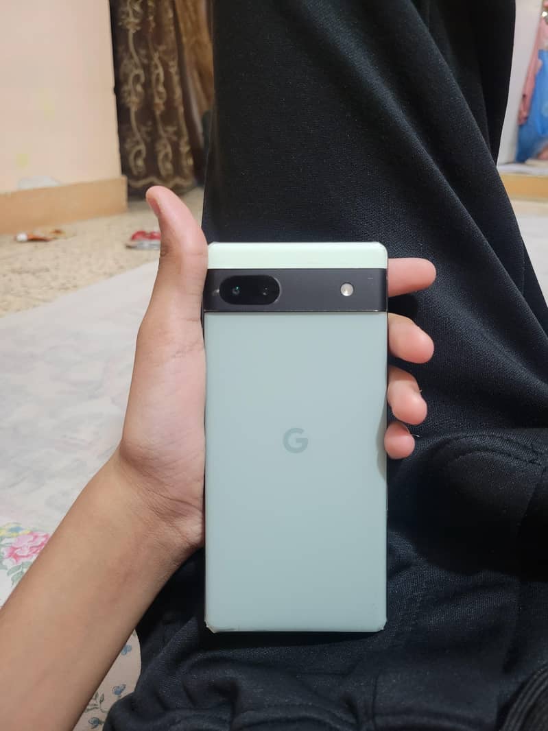 Google Pixel 6a 5
