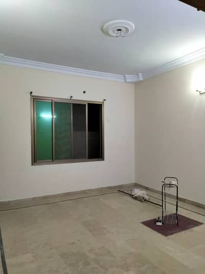 120 sq yards beutyfull portion for rent in malik society