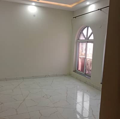 5 Marla Beautiful Lower Portion For Rent in Parkview City Lahore