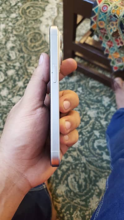 Apple iPhone 15 Pro