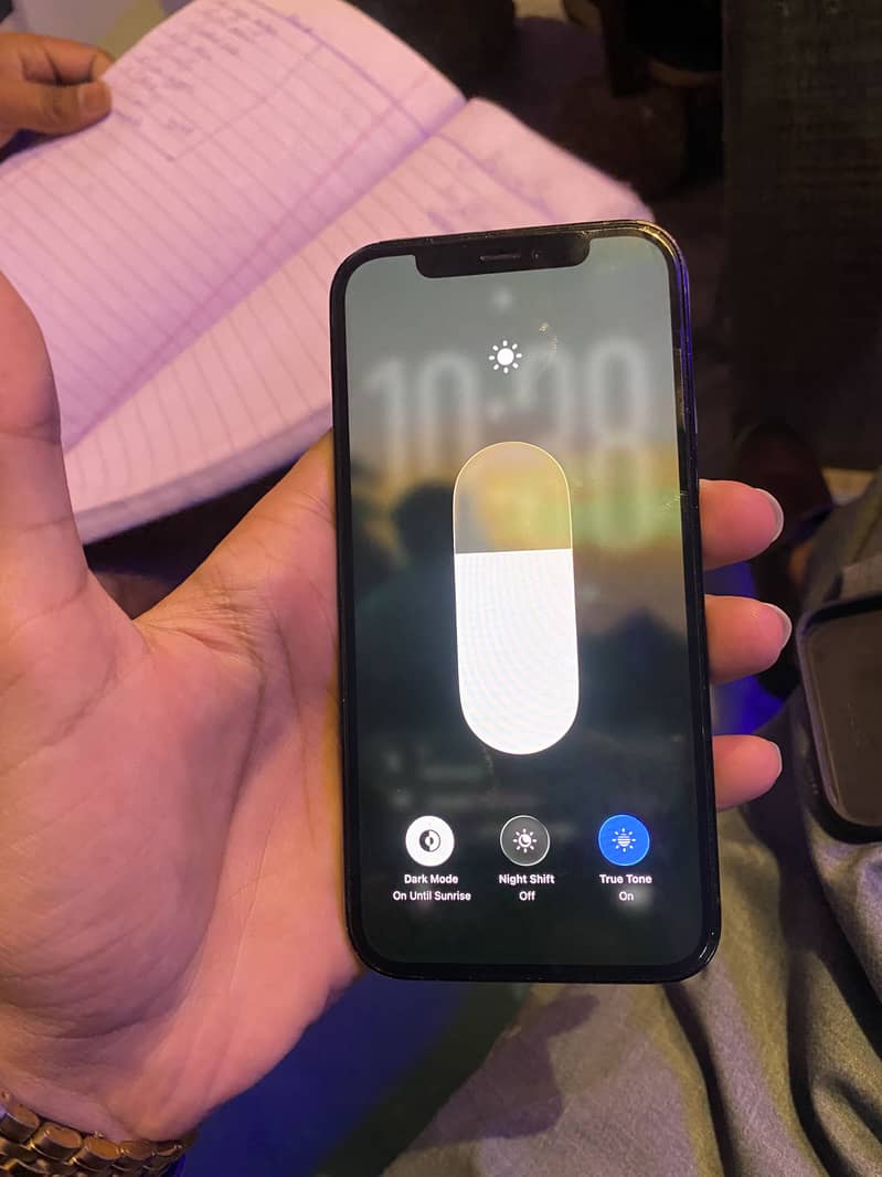 Apple iPhone 12 Pro 4