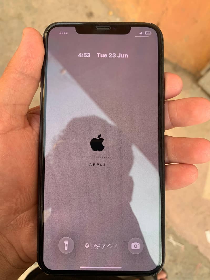 Apple iPhone 11 Pro Max 4