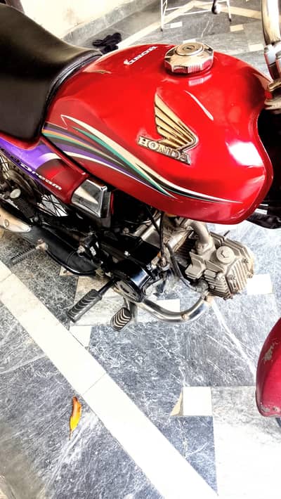 Honda dream 70 cc total original paint