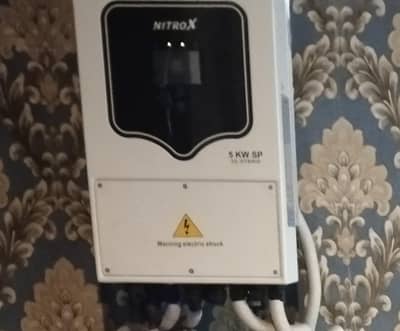 INVEREX INVERTER HYBRID 5KW USED