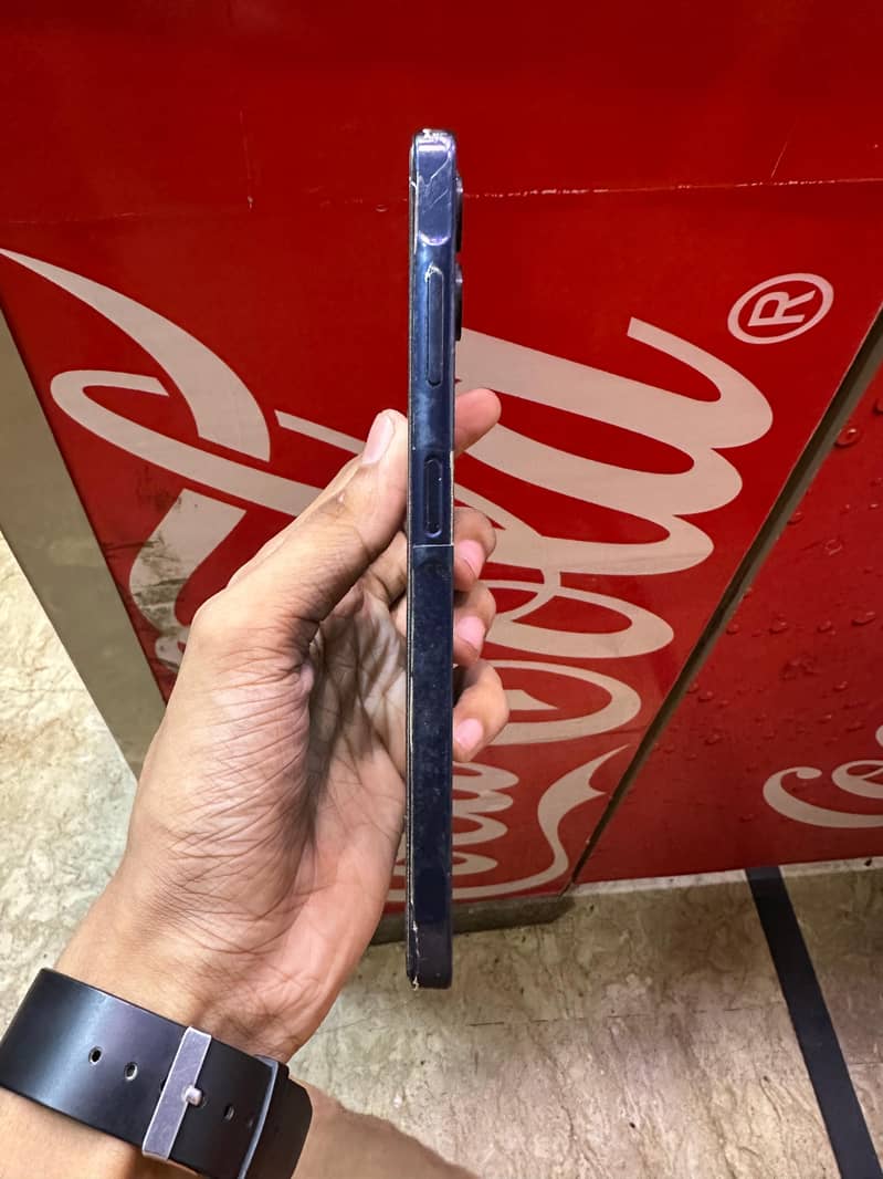 Samsung Mobile A06 1