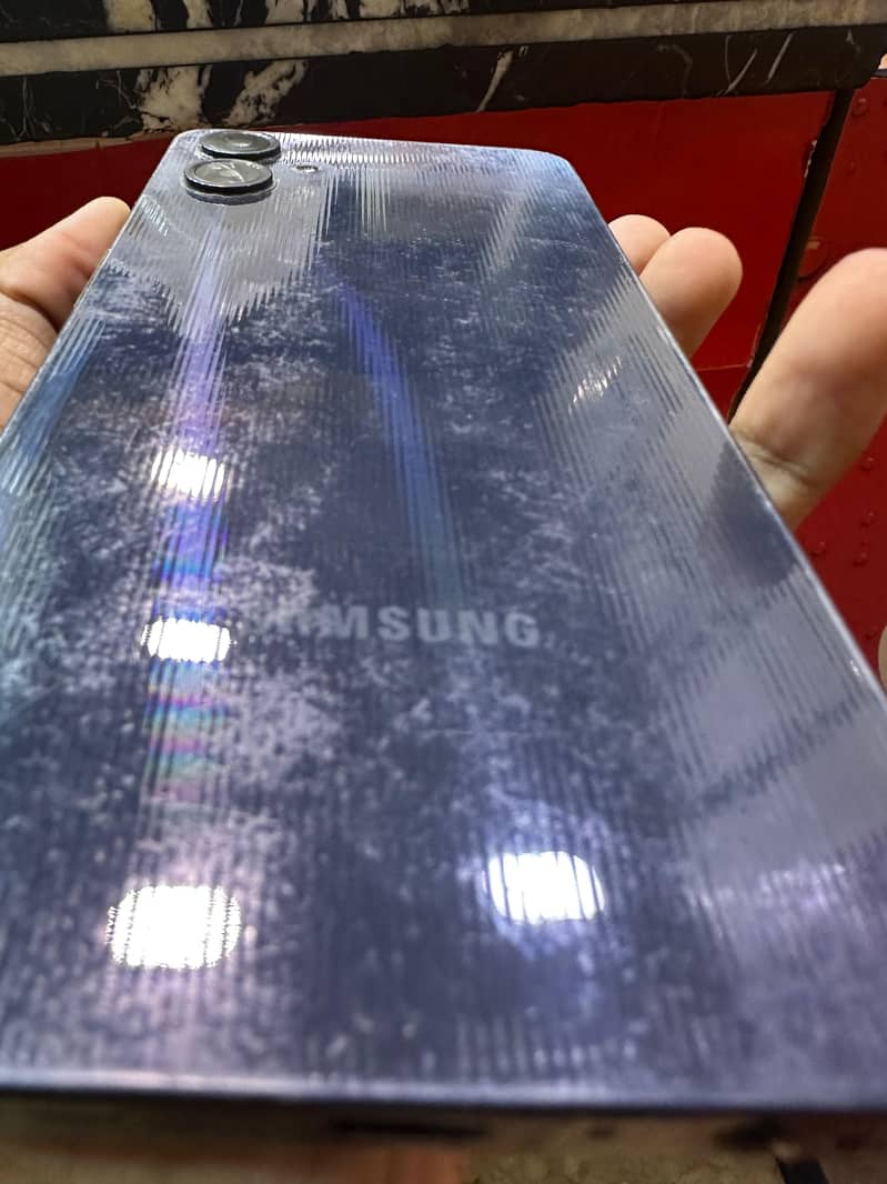 Samsung Mobile A06 3