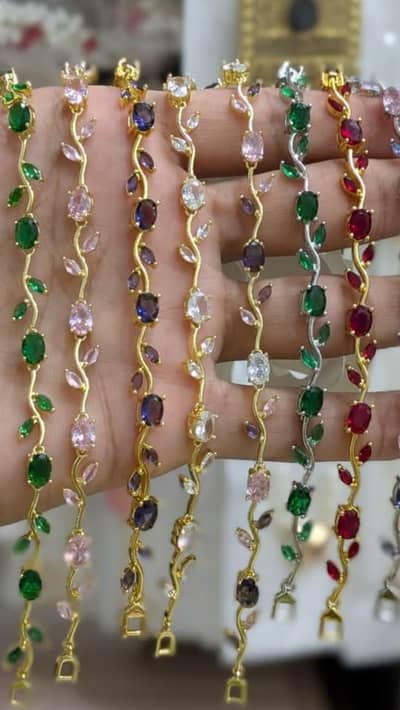 Tulip Bracelet 