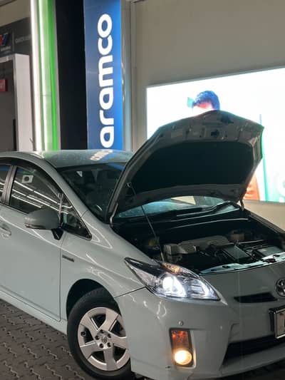 Car detailing and ceramic coating services