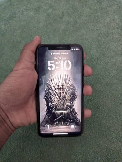Apple iPhone 11 64gb LLA BH85% waterpack exchange possible