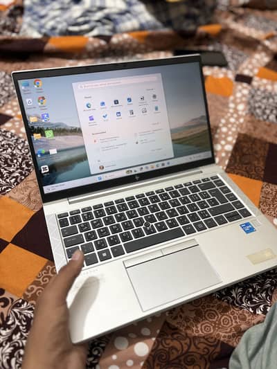 HP EliteBook 840 G8 core i5/11 gen