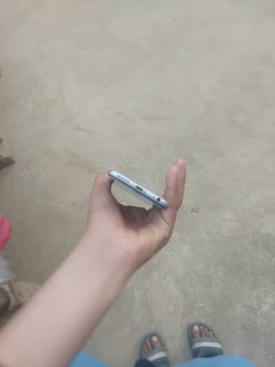 Apple iPhone 6S