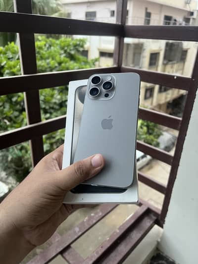 Apple iPhone 15 Pro Max