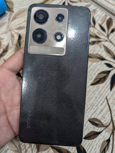 Infinix Note 30