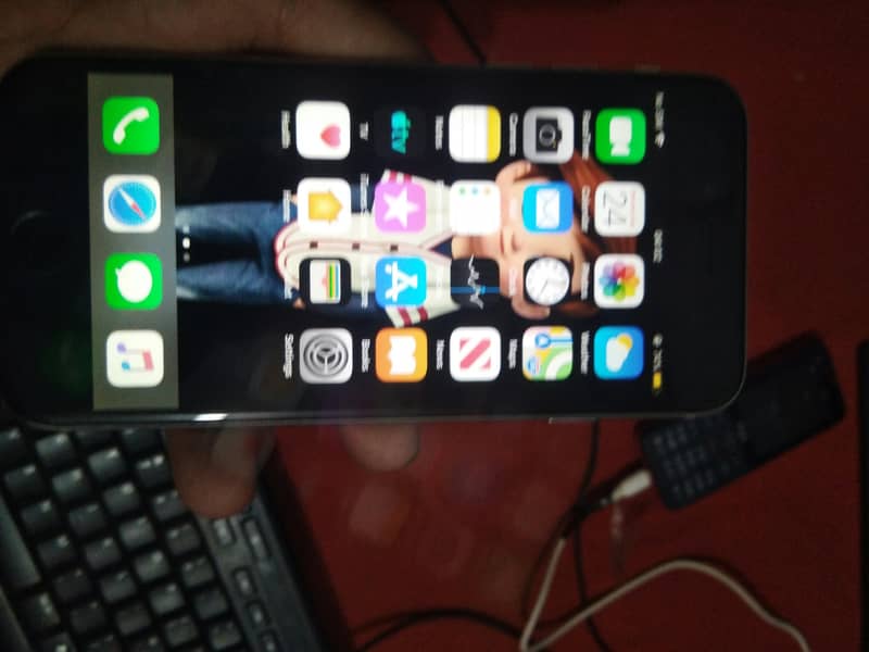 iPhone 6 0