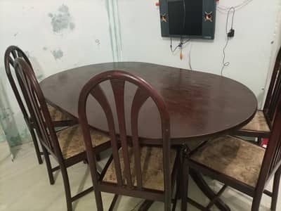 6 Seater Wooden Dinning Table Set - Excellent Condition