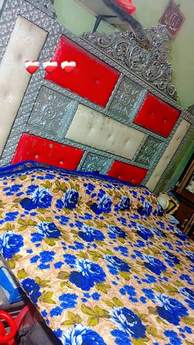 iron king bed