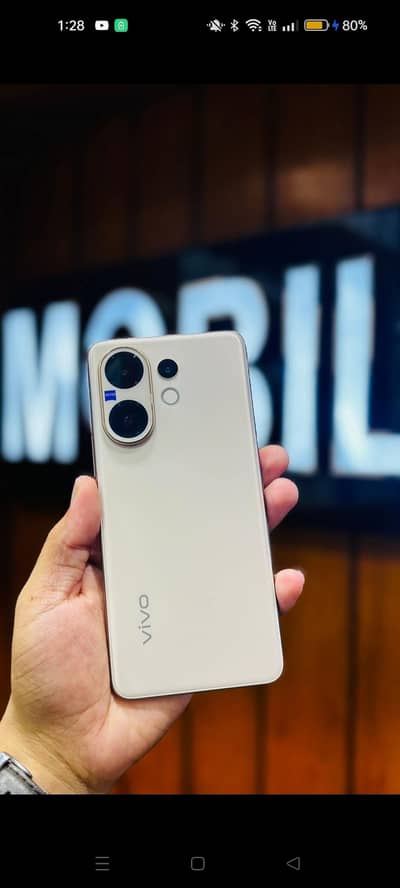 Vivo V60