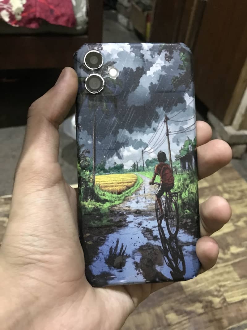 Apple iPhone 11 0