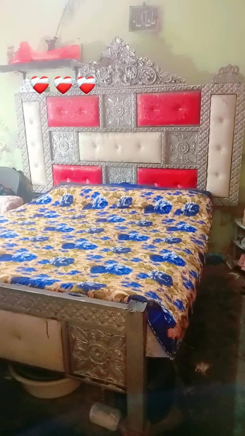 king bed 1