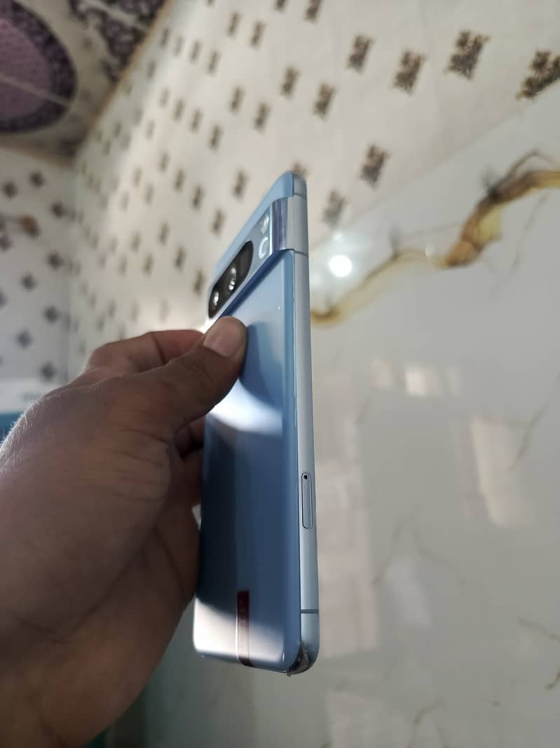Google Pixel 8 Pro 5
