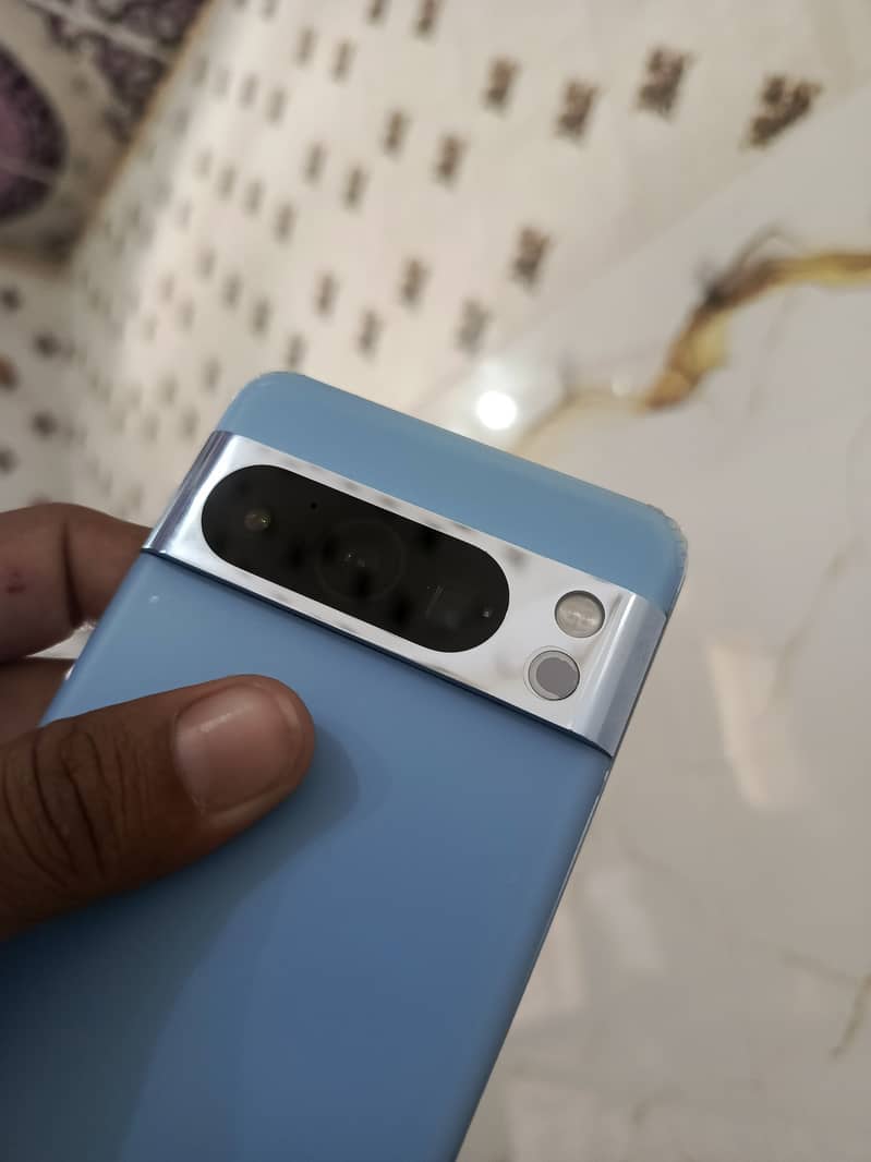 Google Pixel 8 Pro 6