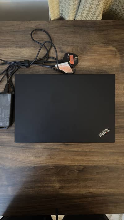 Lenovo ThinkPad T490s Core i5 8th Gen | 8GB RAM | 256GB SSD |