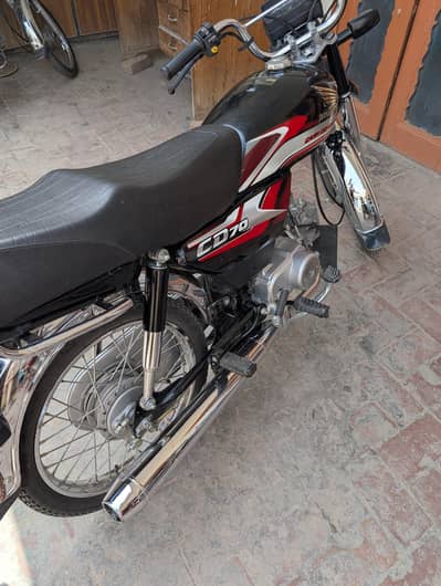 Honda CD 70 2025