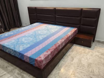 King Size Bed with Side Tables & Mattress – Lahore