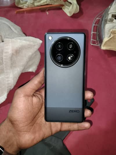 Infinix Zero 40