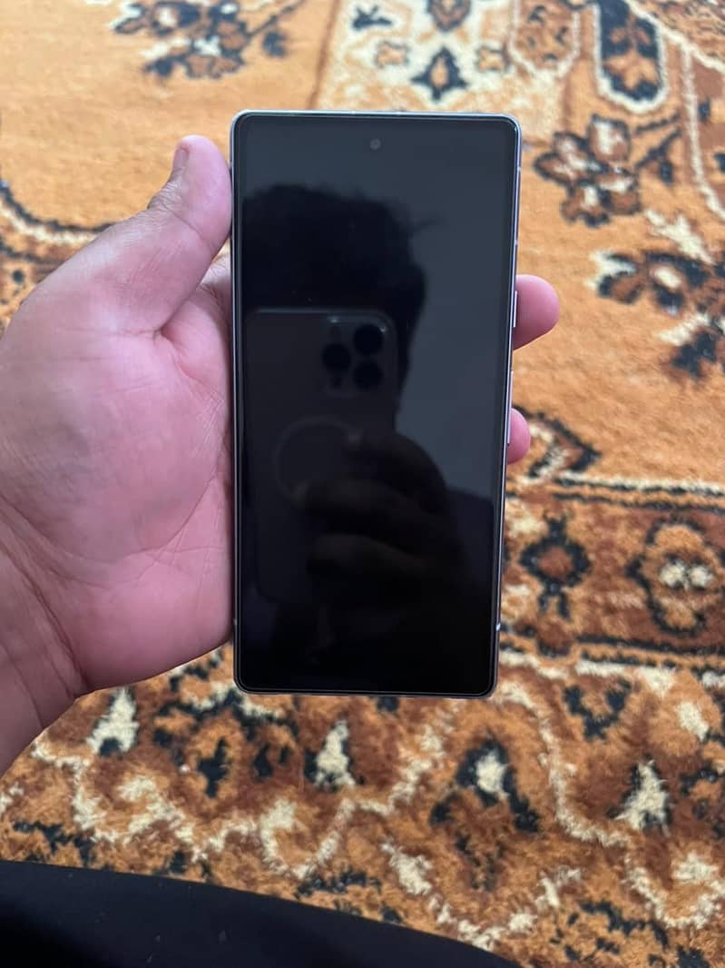 Google Pixel 7a 4