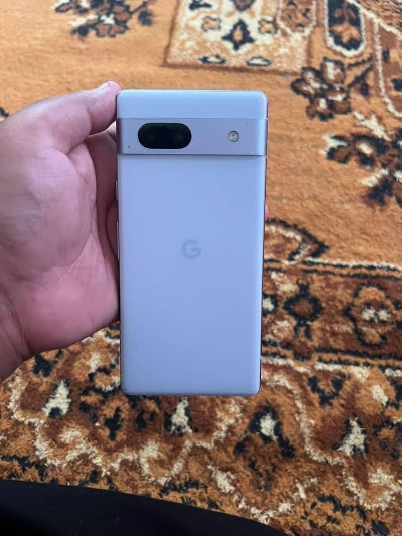 Google Pixel 7a 5