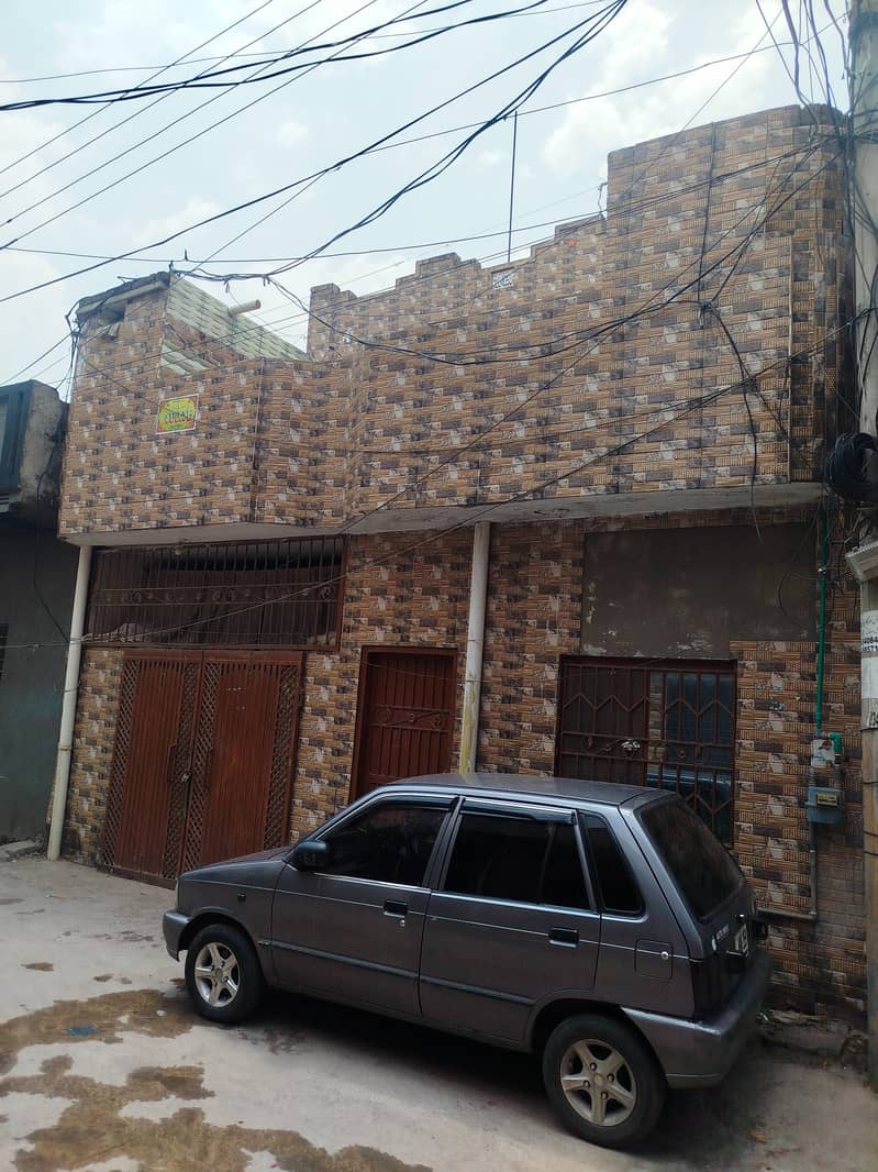 یکسپرس ھائی گلبرگ اسلام آباد اور غوری کے نزدیک پلاٹ اور مکان فرخت 7