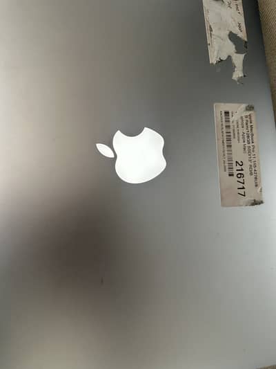 MAC book pro 11.1 4278u/8   8GB ram 256 SSD/13 RD/B