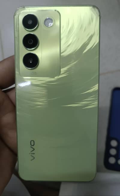 Vivo Y100