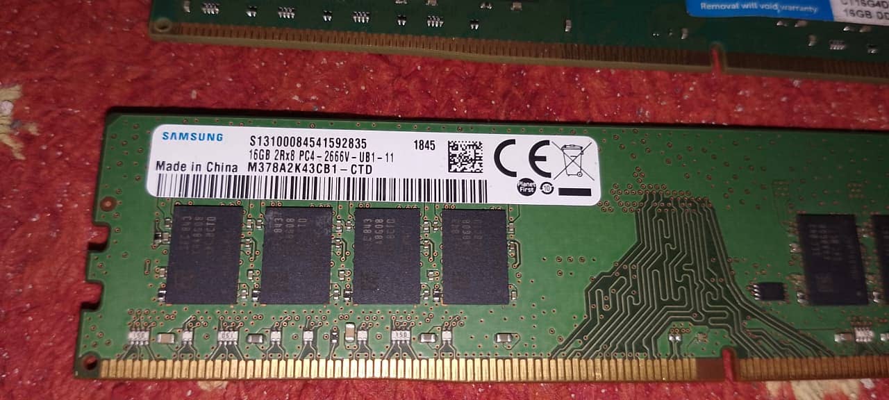 06 Ram,01 ssd,03 harddisk,02 Nvidia graphics card,2processor,2 camera 1