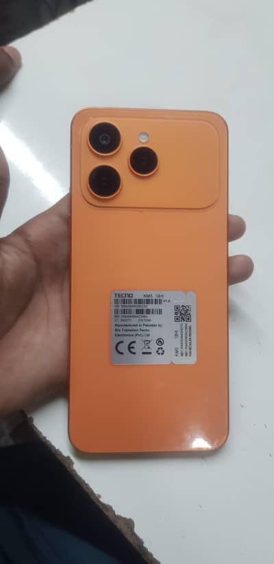 Tecno spark 40