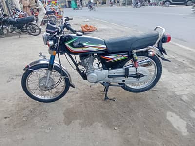 Honda CG 125 excellent condition fresh look