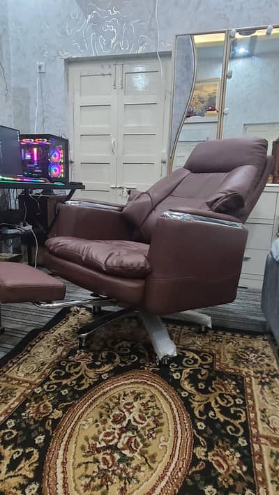 Premium Recliner Chair with Adjustable Backrest & Leg Rest