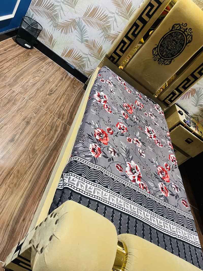 Single bed 2